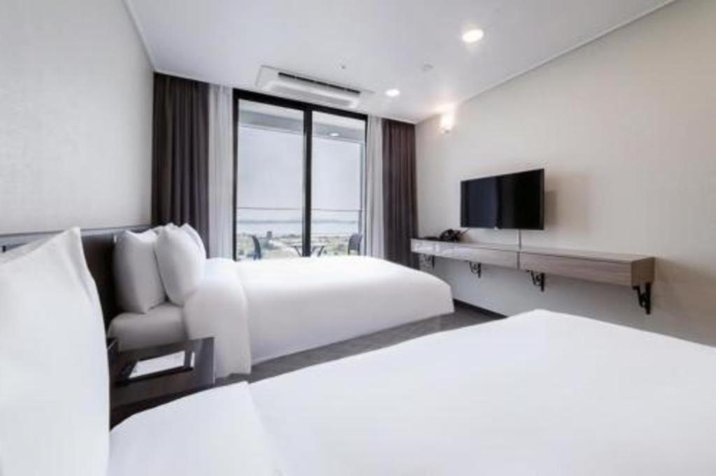 Riviera Incheon Airport Hotel Kültér fotó