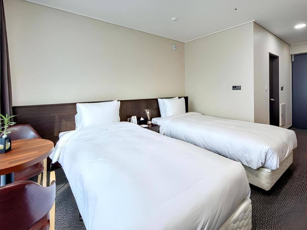 Riviera Incheon Airport Hotel Kültér fotó