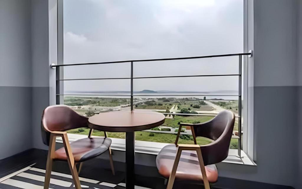 Riviera Incheon Airport Hotel Kültér fotó